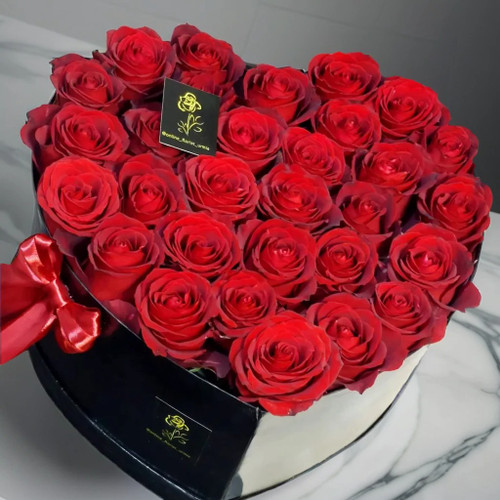 گلفروشی ارومیه، باکس گل رز قلبی