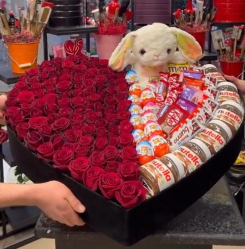 باکس گل ولنتاین ارومیه، گلفروشی ارومیه