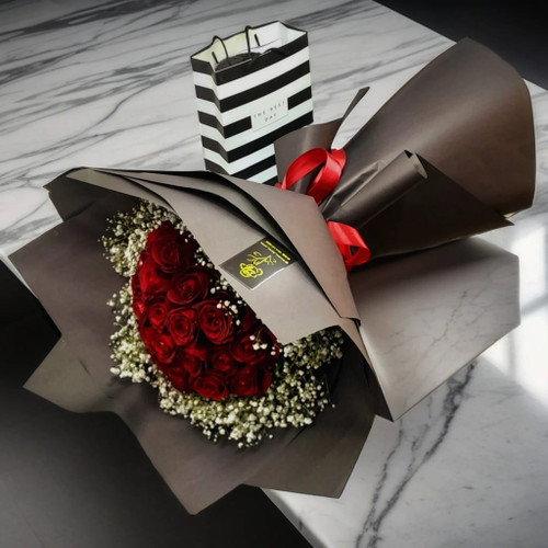 دسته گل رز و ژپسوفیلا،گلفروشی ارومیه